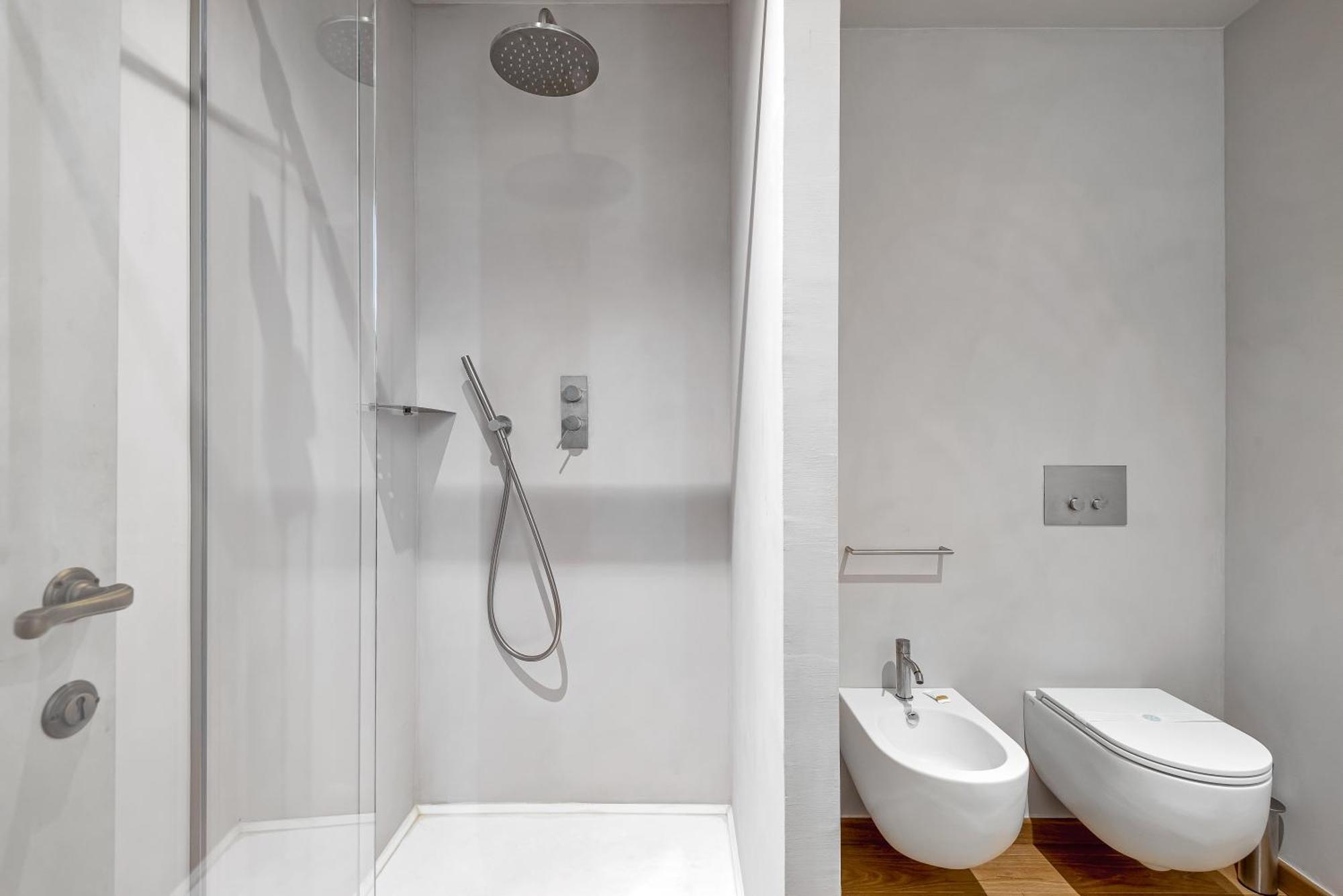 Via Venezia 10 - Renaissance - Historic Charm With Frescoes And Private Courtyard Parking In Heart